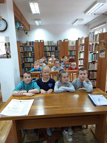 Z wizytą w bibliotece (klasy I-IIISP) Z wizytą w bibliotece (klasy I-IIISP)