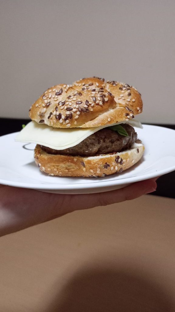 Burgery, Hamburgery, Cheesburgery…