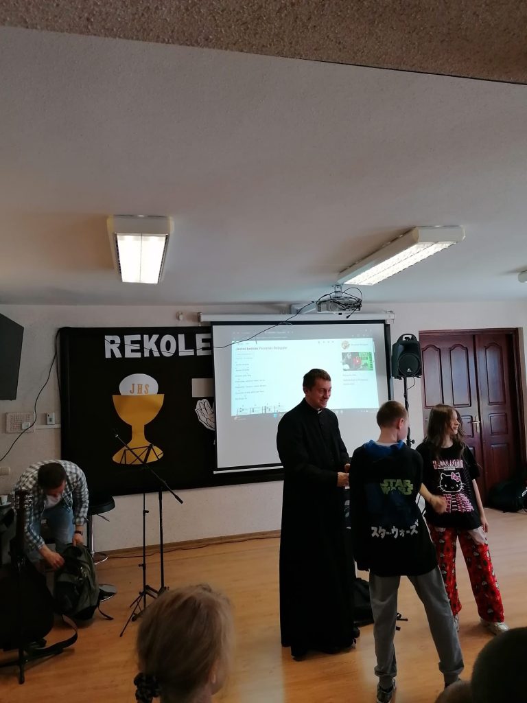 REKOLEKCJE WIELKOPOSTNE