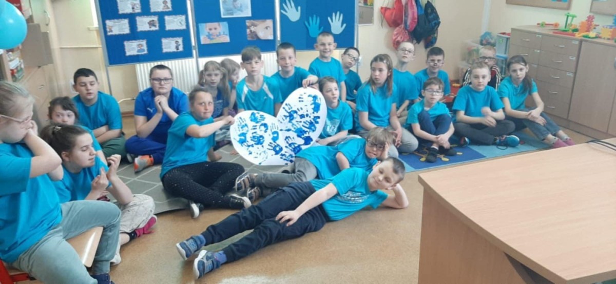 NIEBIESKIE IGRZYSKA – CZĘŚĆ EDUKACYJNA NIEBIESKIE IGRZYSKA – CZĘŚĆ EDUKACYJNA