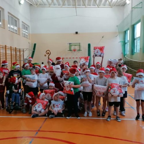 MIKOŁAJKI NA SPORTOWO MIKOŁAJKI NA SPORTOWO